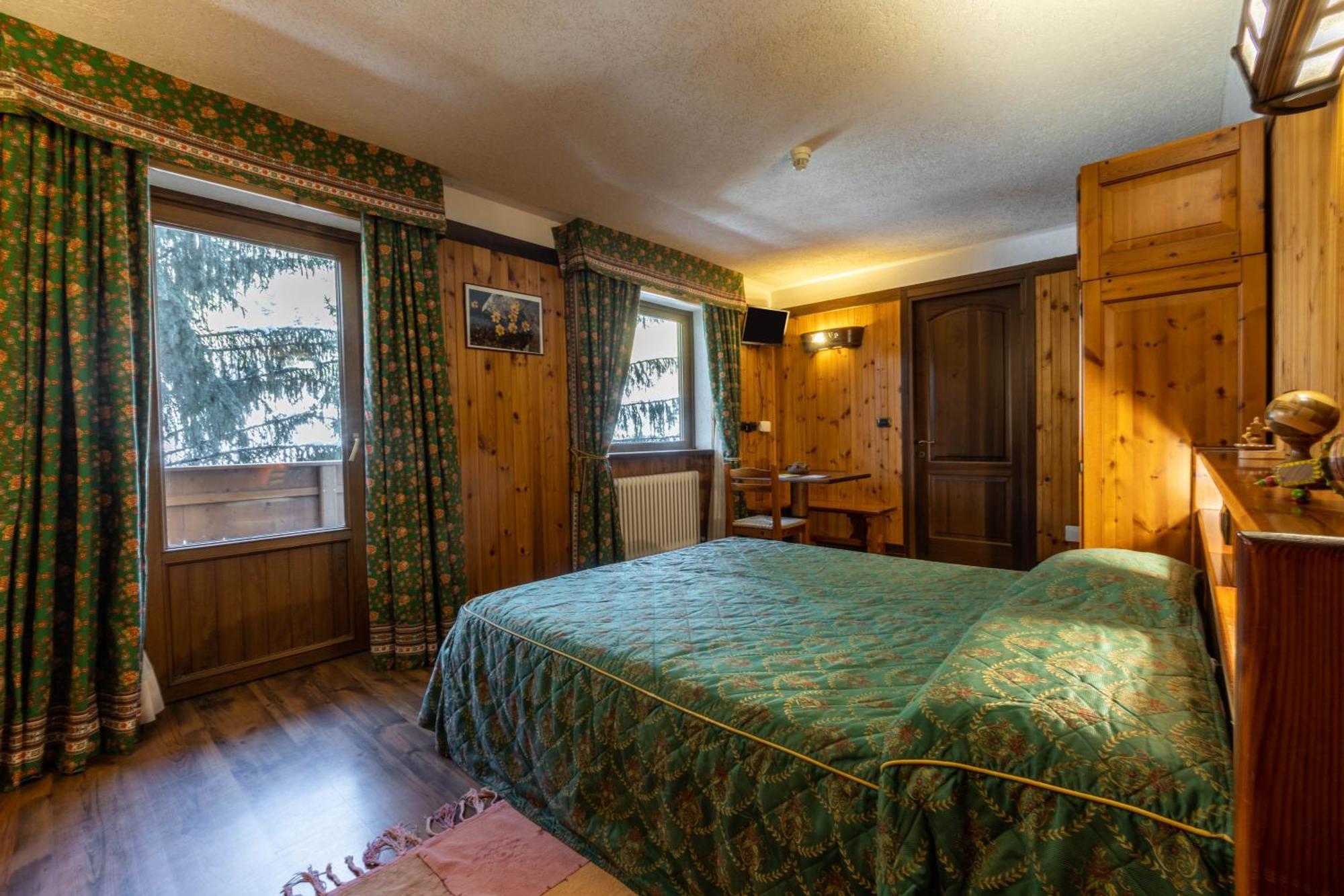Hotel Bouton D'or - 3*